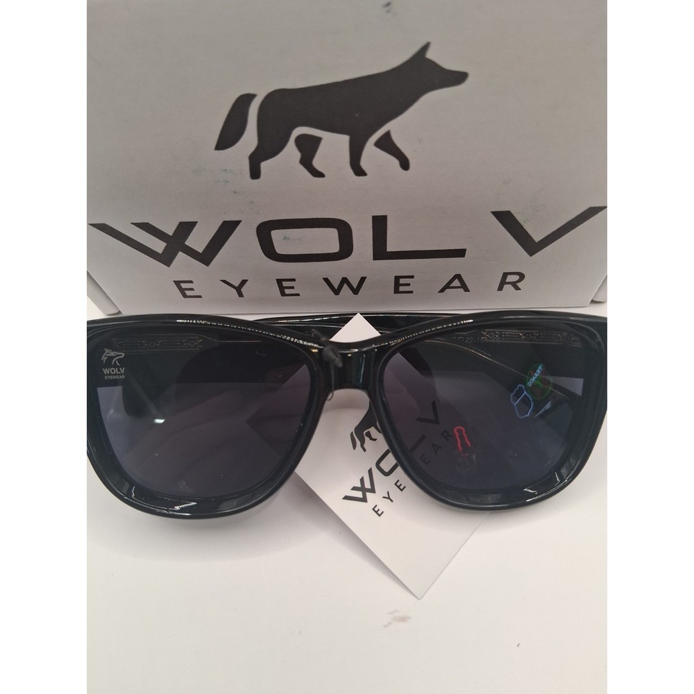 luxury Wolv sunglasses GLOSS BLACK
